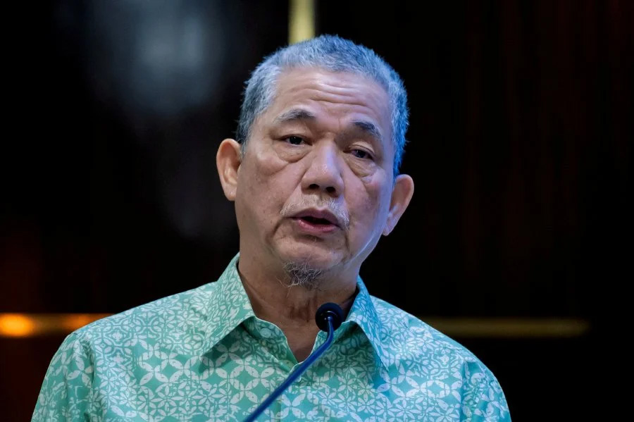 Minister Datuk Seri Fadillah Yusof