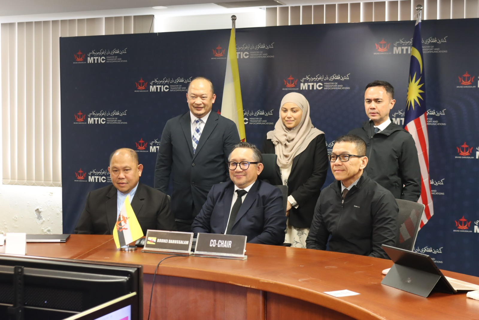 brunei malaysia transport