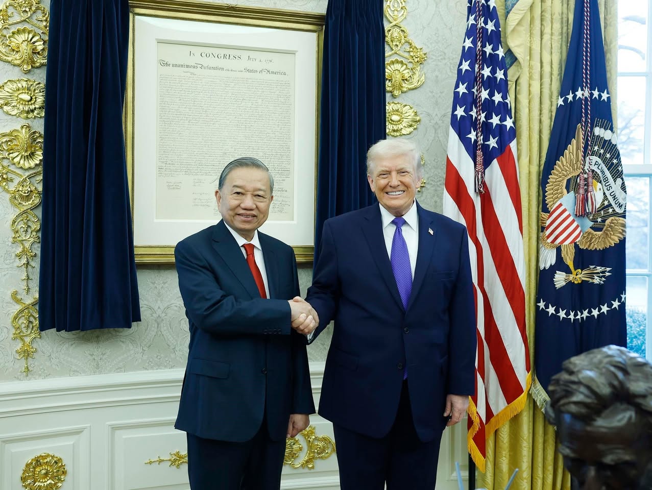 Party General Secretary To Lam meets US President Donald Trump