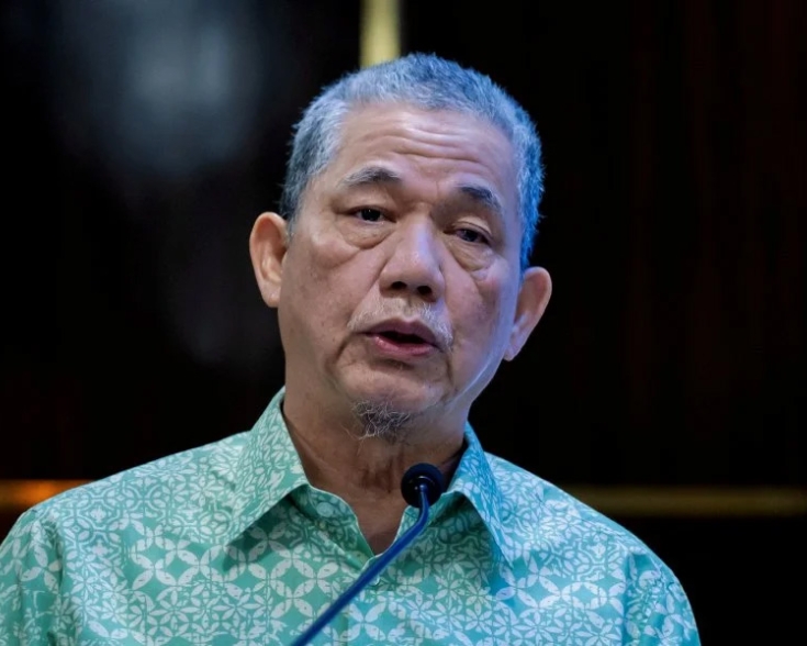 Minister Datuk Seri Fadillah Yusof